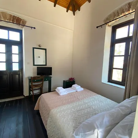 Belessi's Mansion 莫奈姆瓦夏