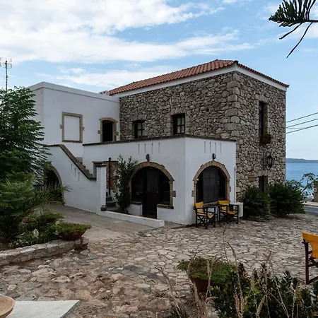 Belessi's Mansion Apartment