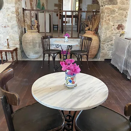 Apartment Belessi's Mansion