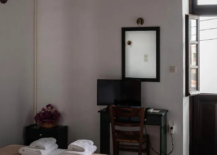 Belessi's Mansion דירה מונמבאסיה