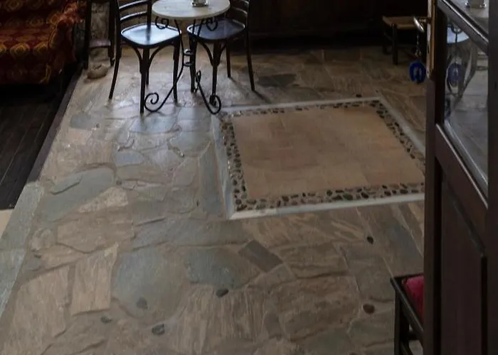 דירה Belessi's Mansion