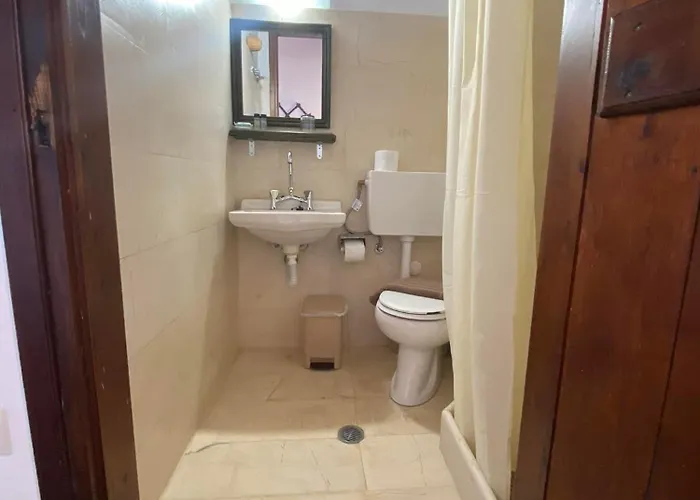 Belessi's Mansion דירה *