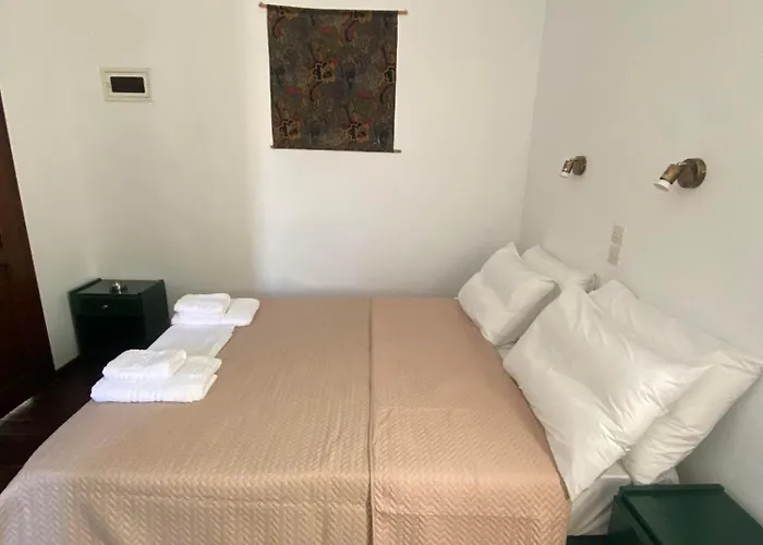 Belessi's Mansion * מונמבאסיה