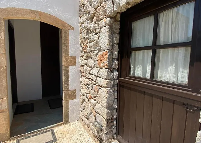 דירה Belessi's Mansion *